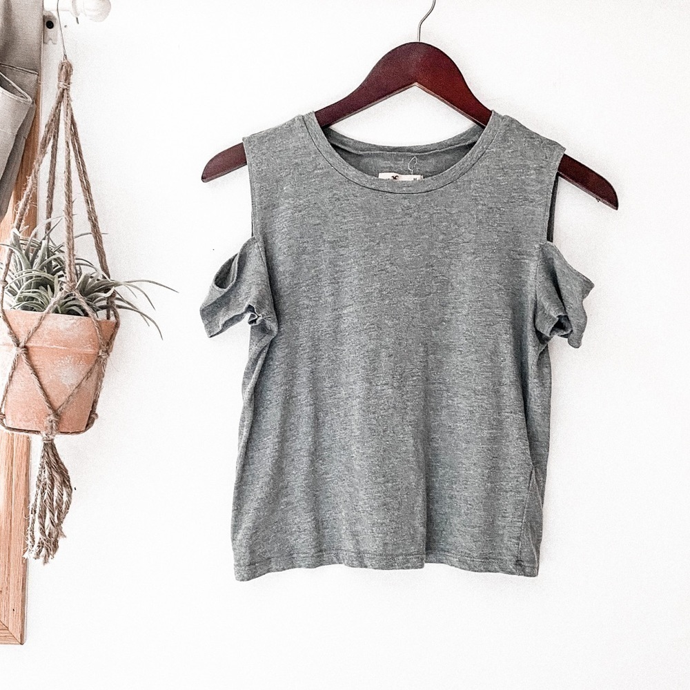 Hollister Gray Cold Shoulder Crop Top